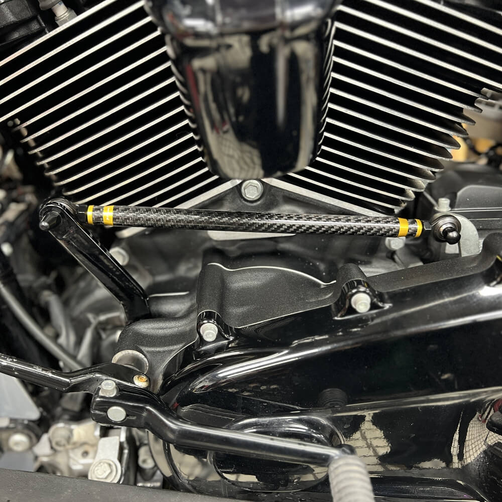 Carbon fiber adjustable Harley touring shifter linkage by Pazoma, compatible with 1986-2026 Street Glide and Road Glide models.