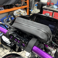 Pazoma waterproof motorcycle handlebar T-Bar bag with airtight zipper, designed for Harley Dyna and Softail all-weather riding.